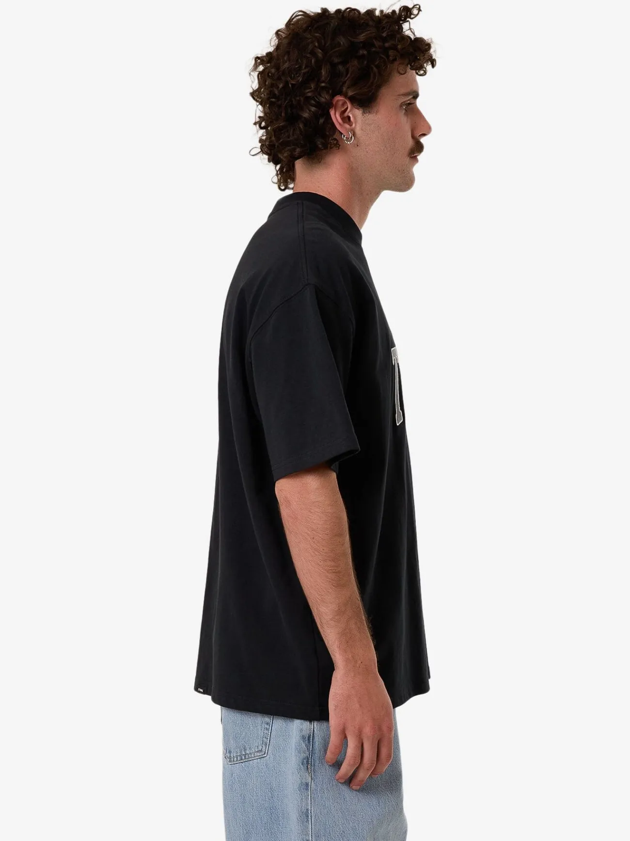 Discount Thrills Born To Fly Box Fit Oversize Tee - Washed Black WashedBlack