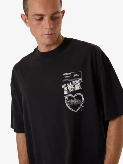 Fashion Thrills Chain Reaction Box Fit Oversize Tee - Faded Black FadedBlack