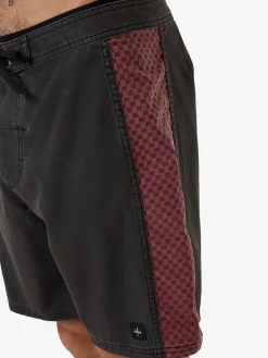 Clearance Thrills Distortion Boardshort - Black