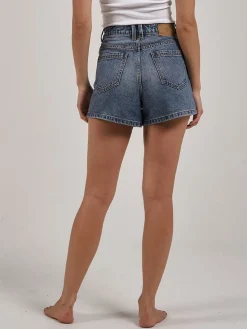 Outlet Thrills Erica Short - Weathered Blue WeatheredBlue