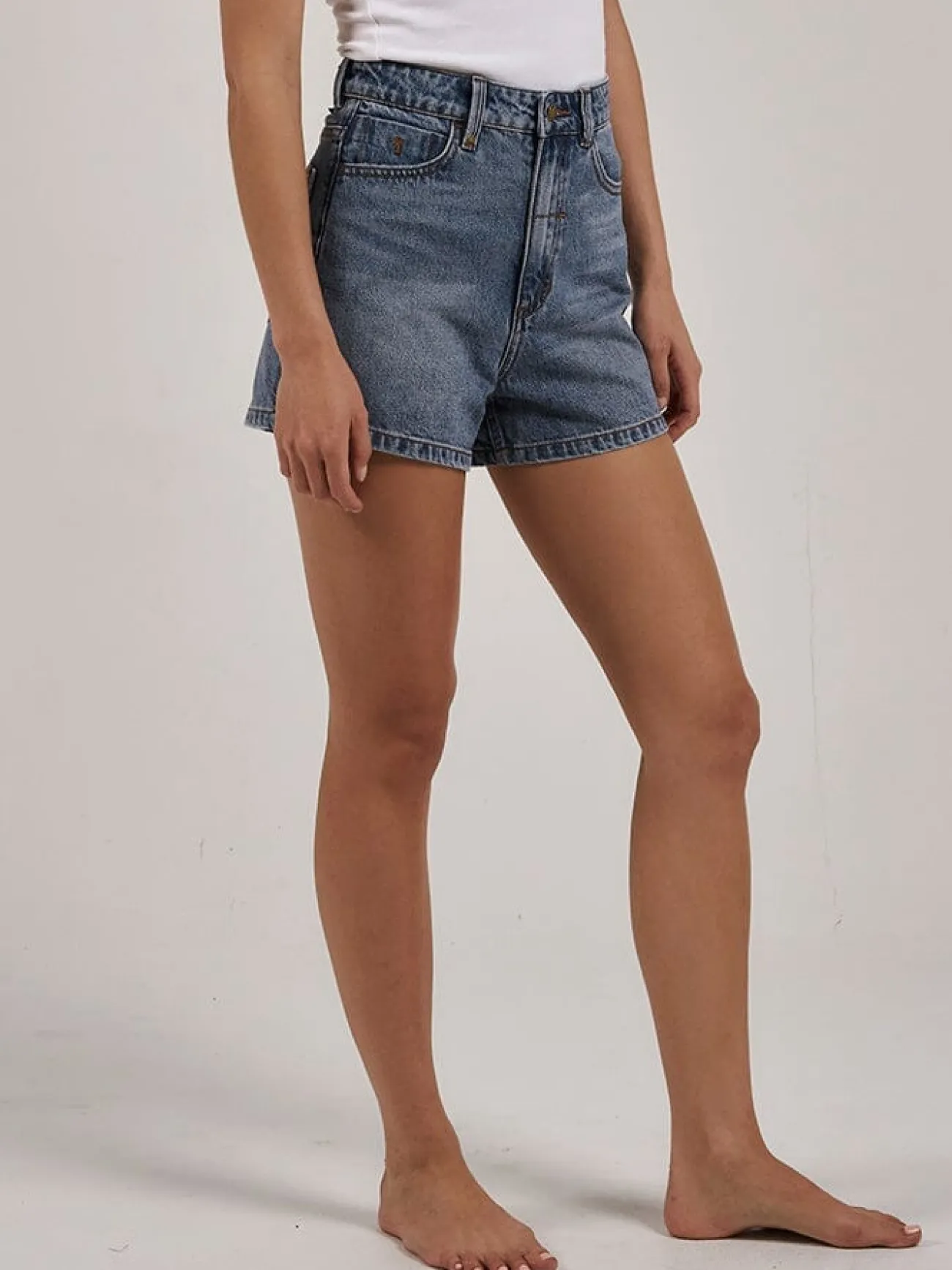 Outlet Thrills Erica Short - Weathered Blue WeatheredBlue