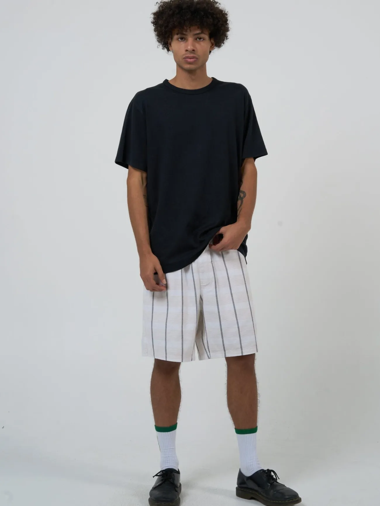 Online Thrills Hemp Embro Lightweight Merch Fit Tee - Black