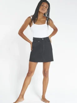 Online Thrills Leni Skirt - Black Rinse BlackRinse