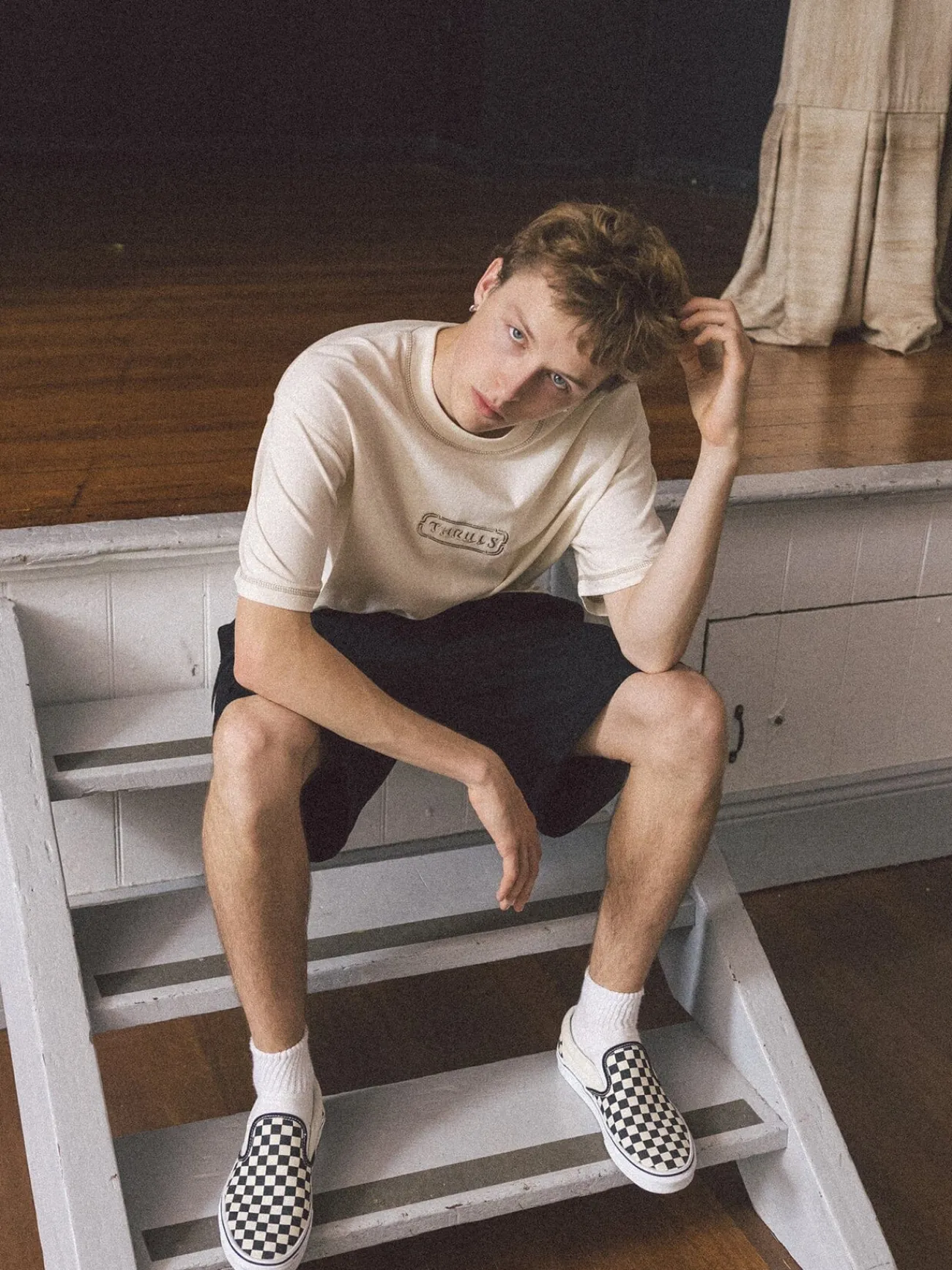 Hot Thrills Lost In Paradise Embro Box Fit Oversize Short Tee - Unbleached