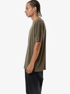 Fashion Thrills Minimal Merch Fit Tee - Tarmac