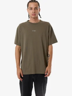 Fashion Thrills Minimal Merch Fit Tee - Tarmac