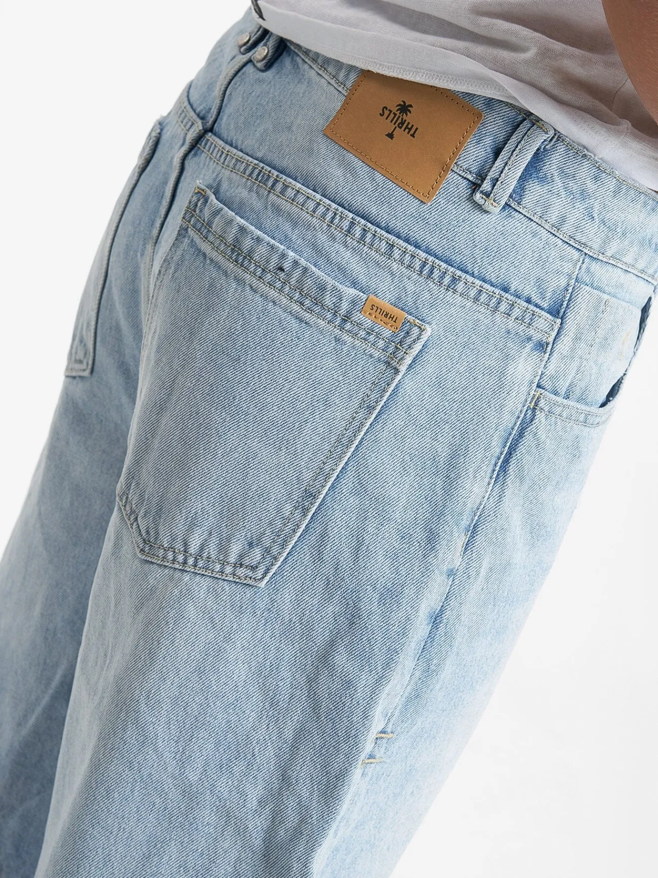 New Thrills Syd Baggy Denim Short - Ash blue Ashblue